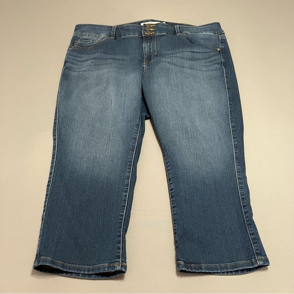 torrid Denim - Torrid First at Fit Women's Blue Jegging Crop Jeans, Size 24